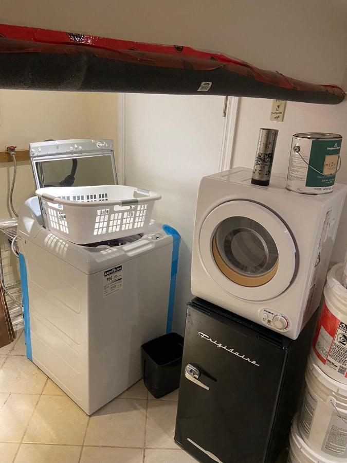 Budget Quad Room With En Suite Bathroom 36B Toronto Eksteriør bilde